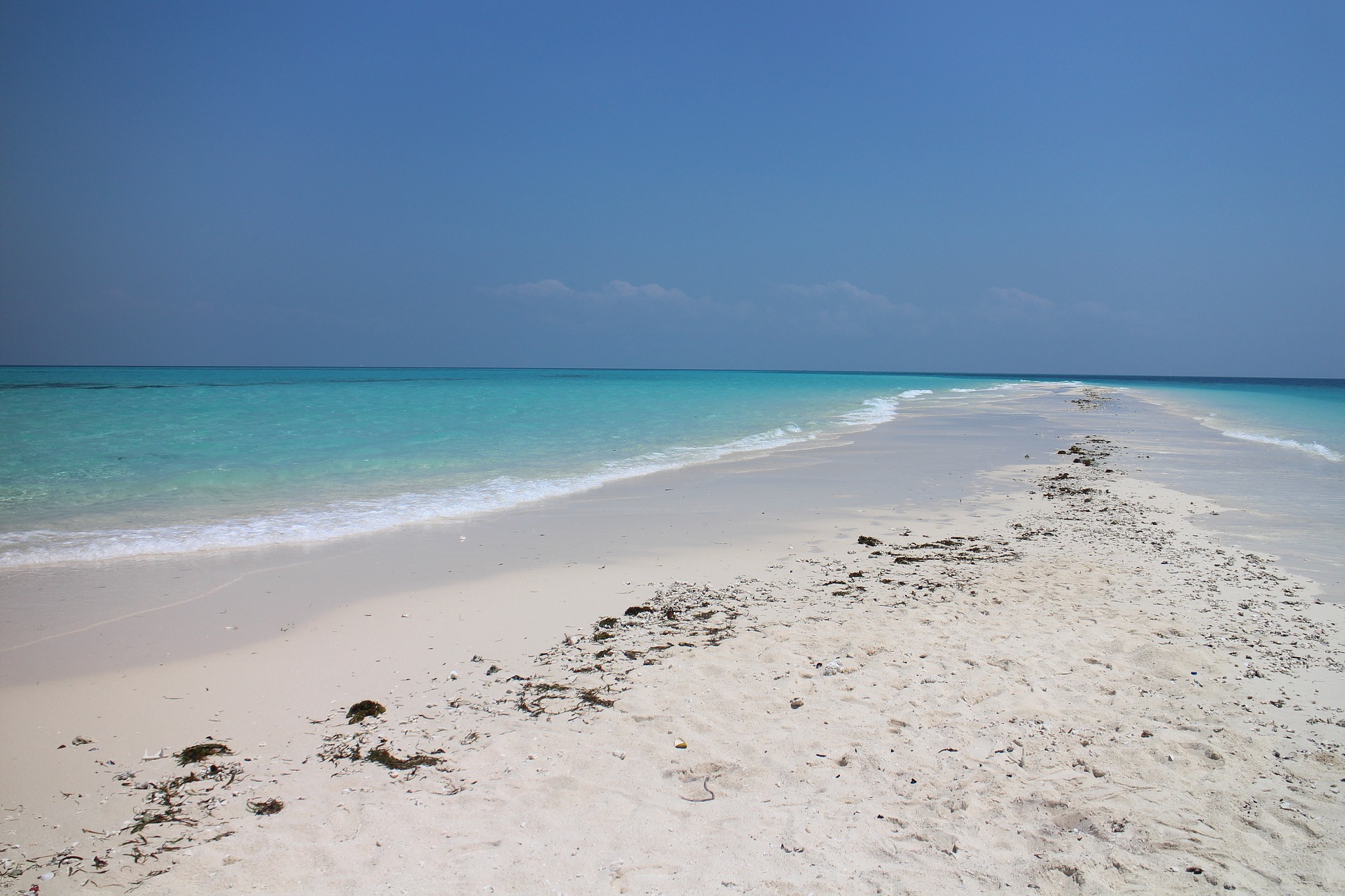 beach-1582161_1920